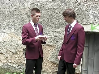 Twinks On A Smoke Break - Jesse Jenkins  Lloyd Adams